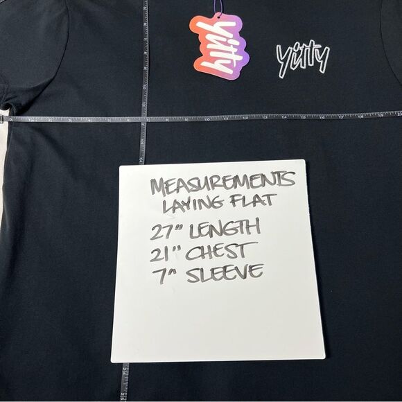 Yitty by Lizzo Women’s Size Medium NWT Major Label Classic Black and White Tee - Picture 14 of 15